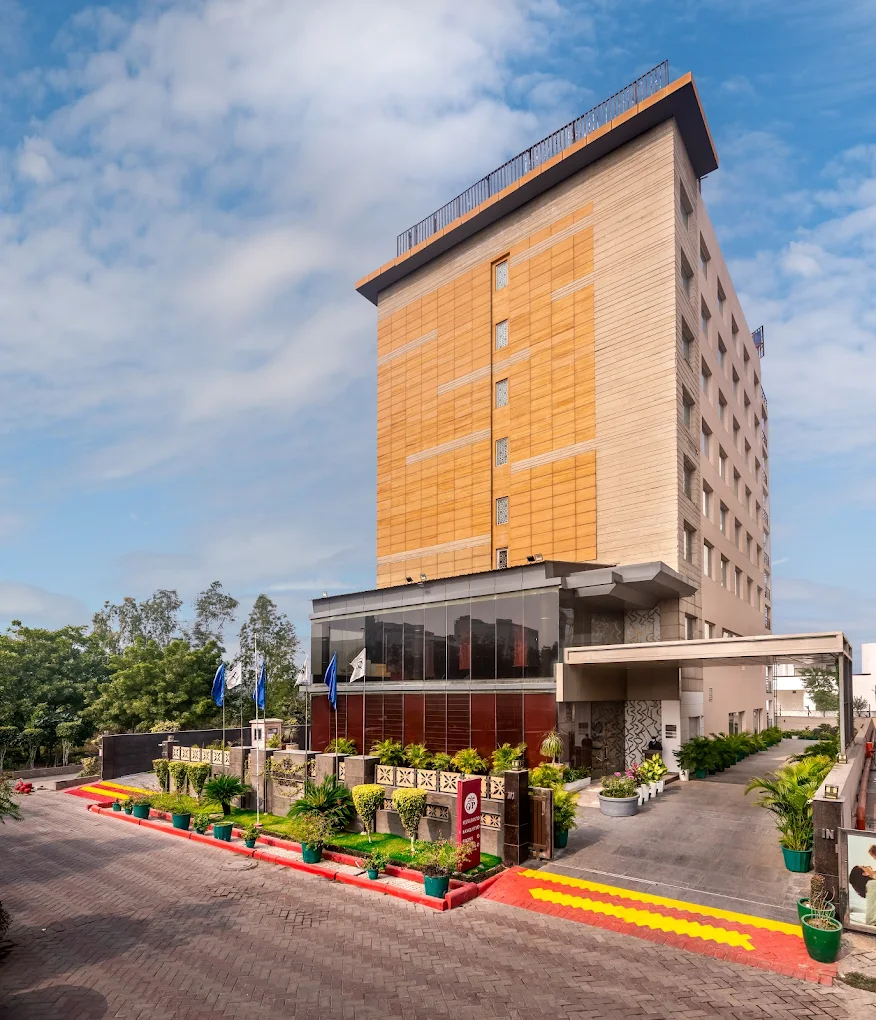 The Golden Palms Hotel